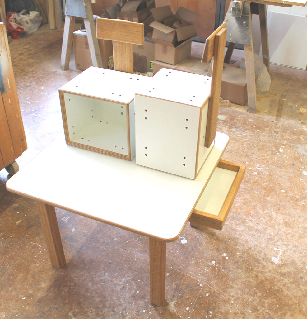 Kindertisch Mit Schublade
