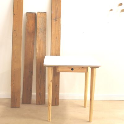 Tisch in der Werkstatt