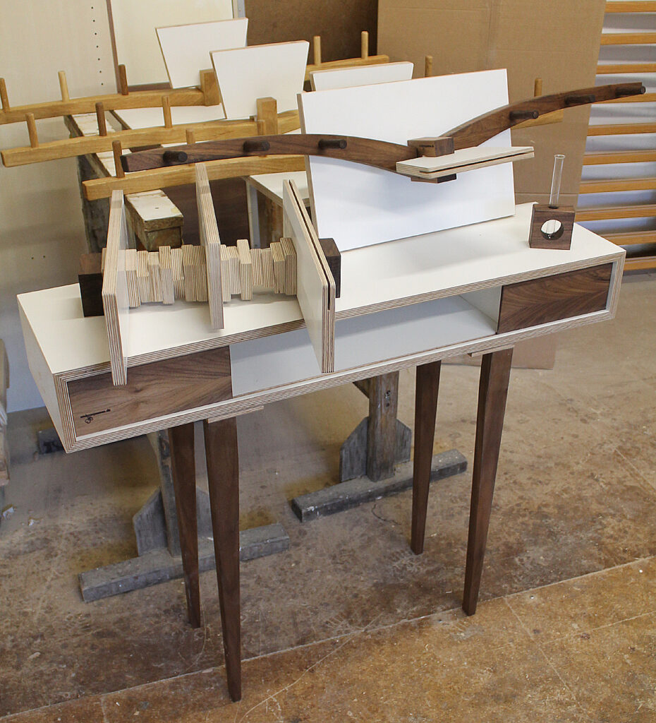 Garderobe HH Möwe in der Werkstatt