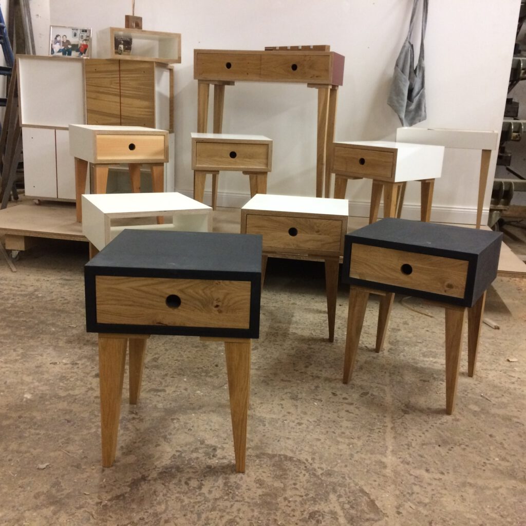 Hocker mit Stauraum