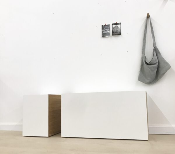 Hocker mit Stauraum