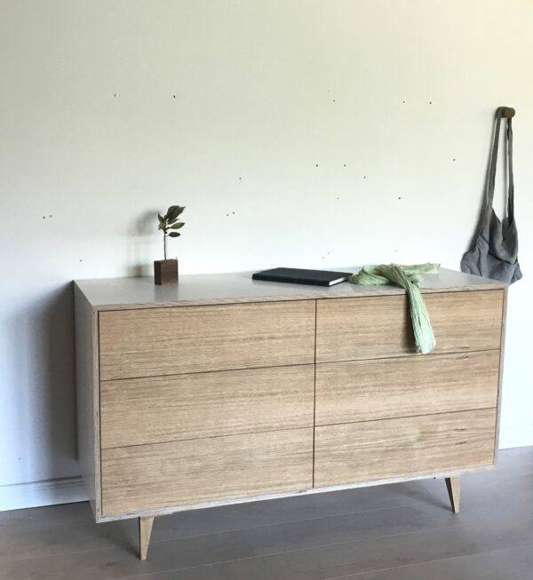 Sideboard Capsrider