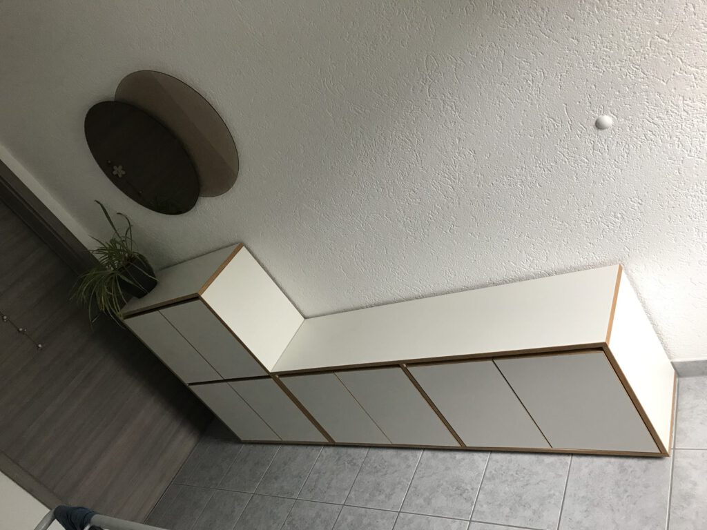 Schuhbank Scott 175 mit zusätzlichen Schrankfächern