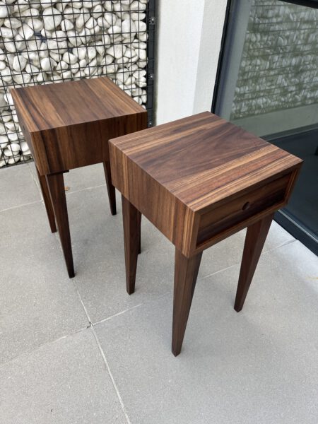 Hocker Stoolrider Nussbaum