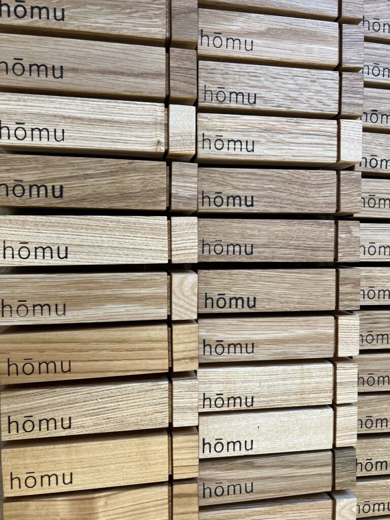 homu - Räucherkerzengefäss