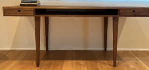 Schreibtisch Nussbaum