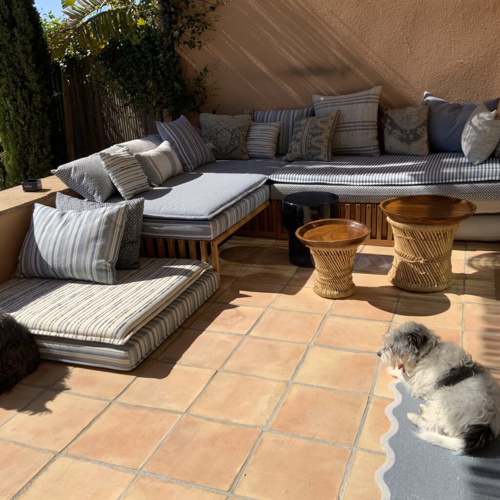 26 04 04 Ausziehbett Frankreich